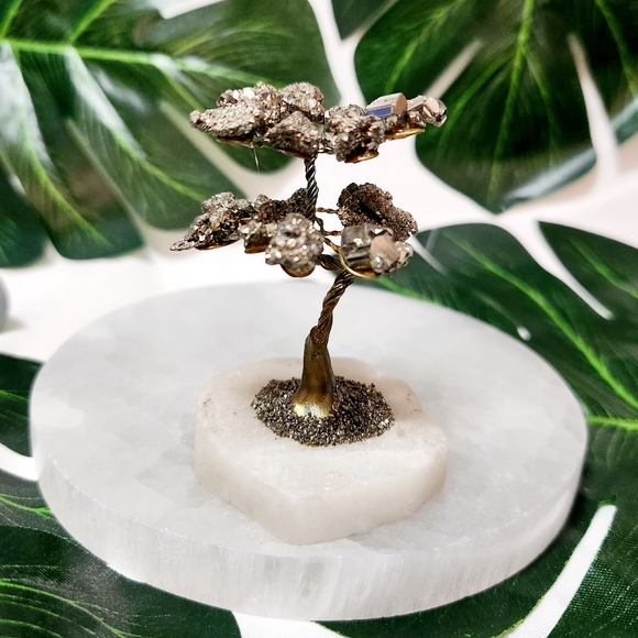 Pyrite gemstone tree Lucky Tree - Picture 2 of 7